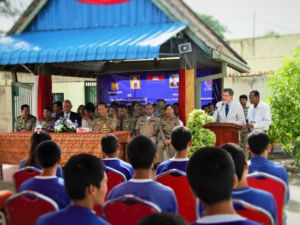 cambodia-prisons01