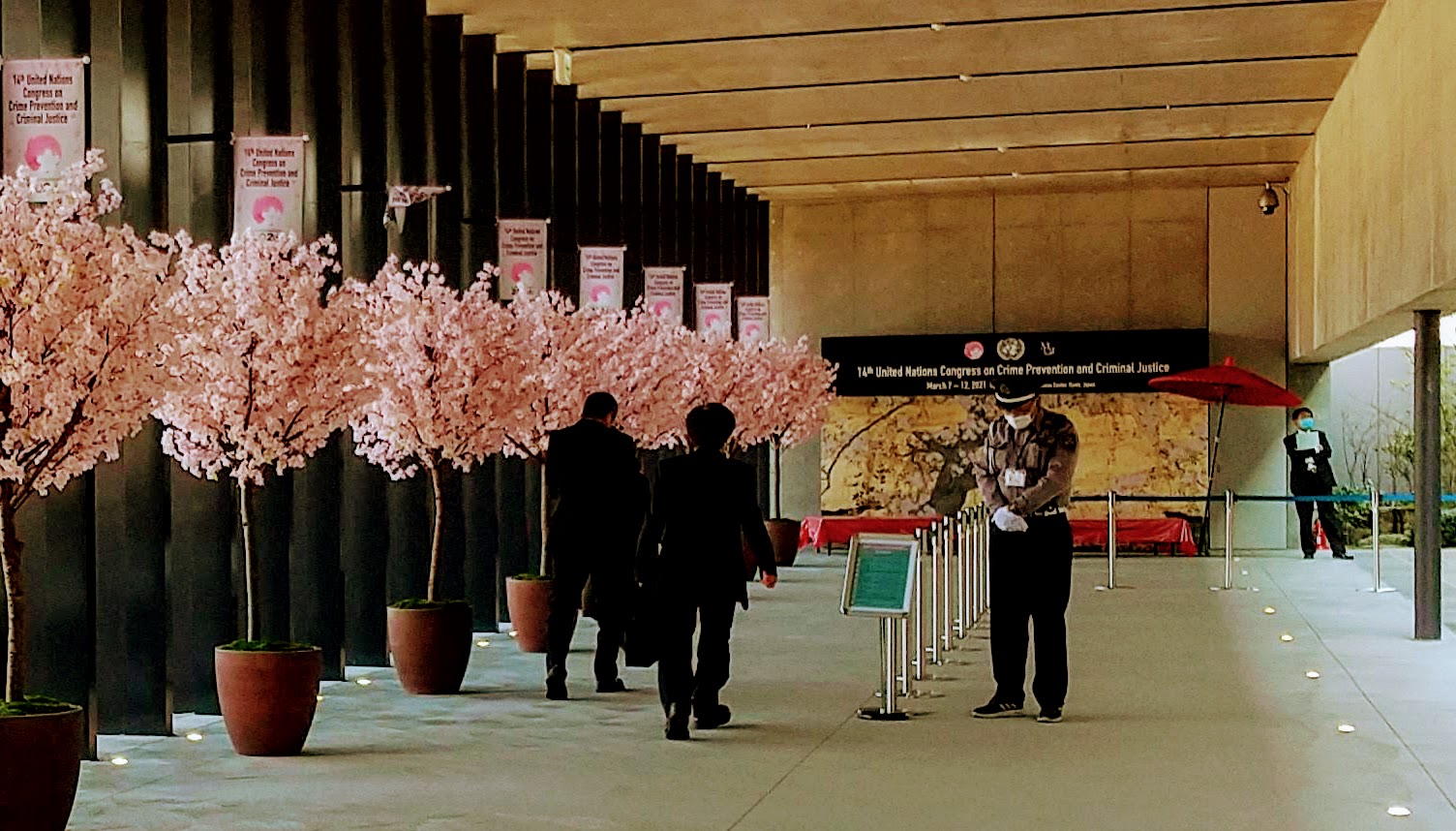 コロナ禍で来場者数を制限し、ハイブリッド参加形式で開催された京都コングレス